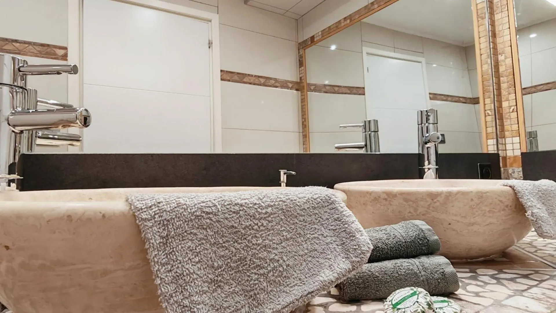 Magnifique appartement le Cannet,Cannes, Parking, Wifi